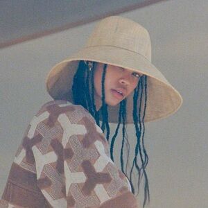 NWT - Lack of Color the Cove Straw Bucket Hat in Natural